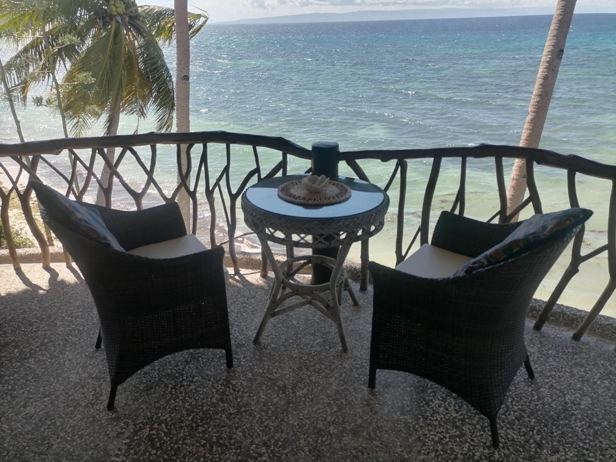 Villa Marmarine Beach Resort & Restaurant Siquijor Exteriör bild